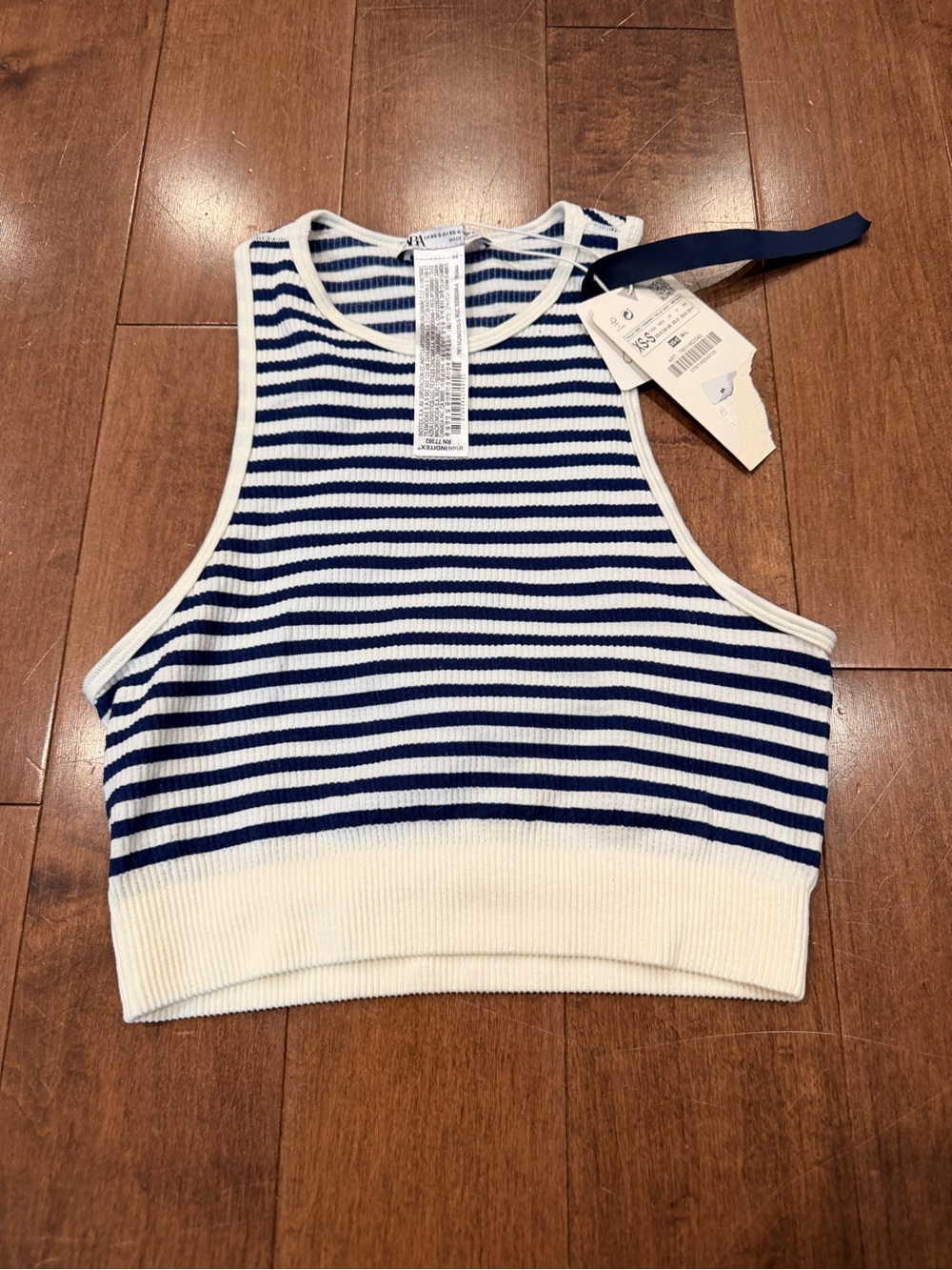 Zara White and Navy Striped Ribbed Top